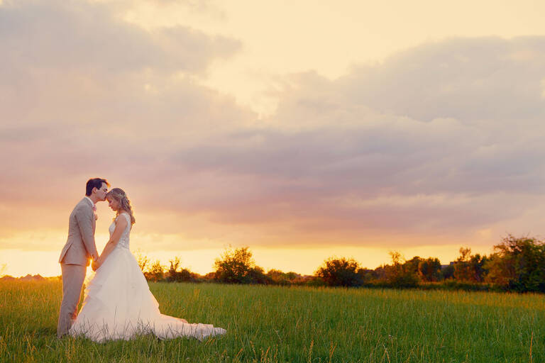 050 Sunset Wedding Picture