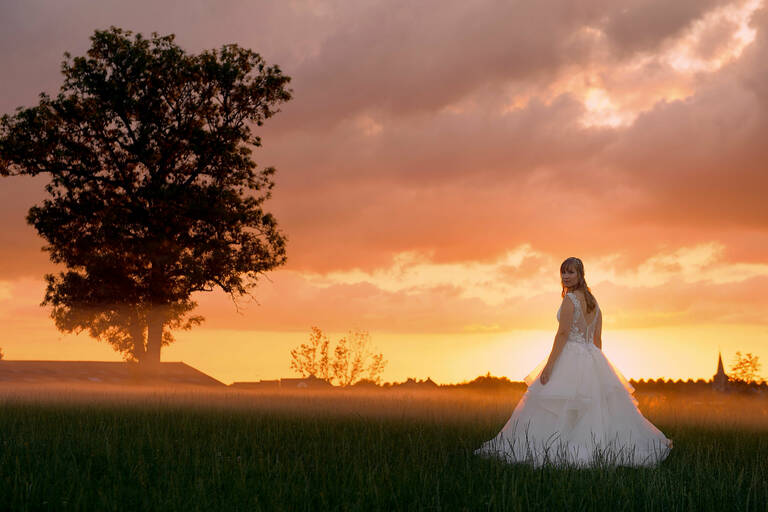 035 Sunset Wedding Picture